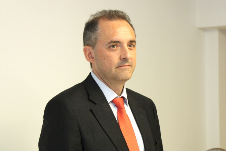 El director general d'Andorra Telecom, Jordi Nadal, durant l'anunci de la suspensió del projecte de The Cloud.