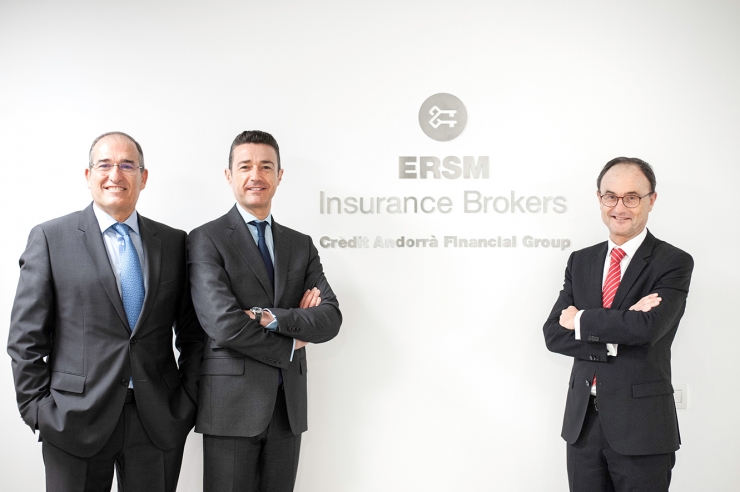 D’esquerra a dreta: Ricard Soler, conseller delegat d’ERSM Insurance Brokers; Josep Mulà, director general d’ERSM Insurance Brokers, i Josep Brunet, director del Grup Assegurador de Crèdit Andorrà.