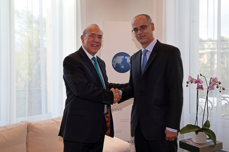 El Secretari General de l'OCDE, Ángel Gurría durant una trobada amb el cap de Govern, Toni Martí.