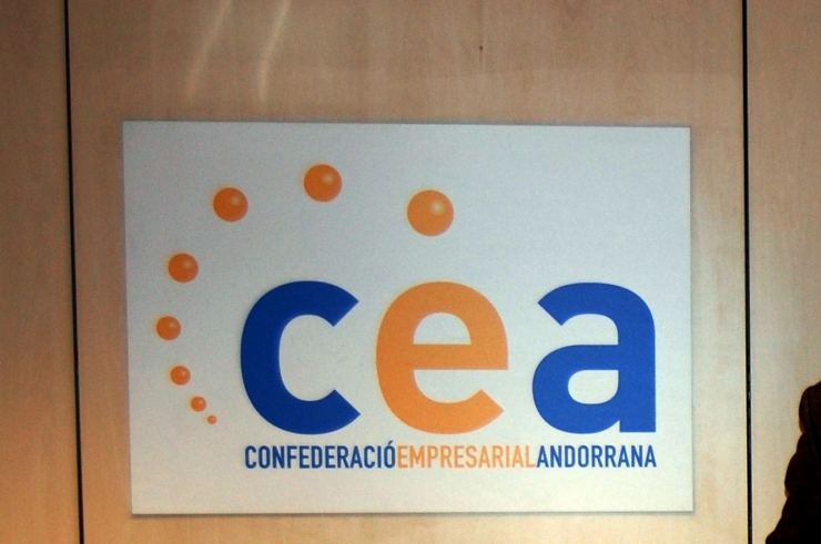 La CEA ha incorporat l'advocat i periodista Iago Andreu com a gerent.
