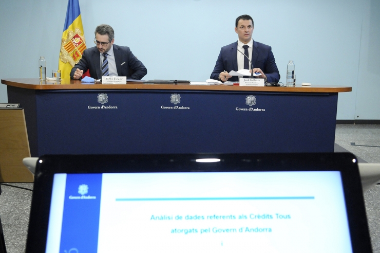 Els ministres portaveu i de Presidència, Economia i Empresa, Eric Jover i Jordi Gallardo, en la roda de premsa d'aquest dimecres a la tarda.