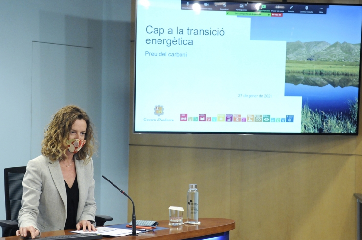 La ministra de Medi Ambient, Agricutlura i Sostenibilitat, Sílvia Calvó, durant la roda de premsa posterior al consell de ministres.
