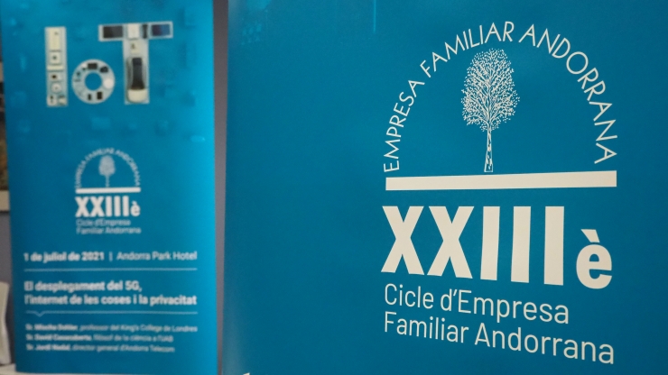 El cartell del XXIIIè Cicle de l'Empresa Familiar Andorrana.