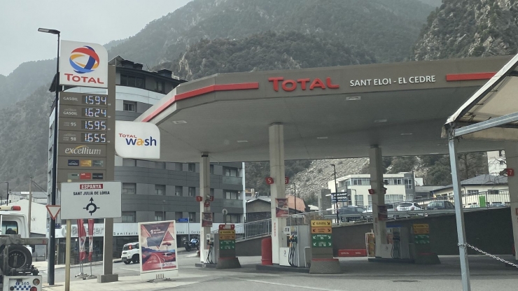 Una benzinera d'Andorra.