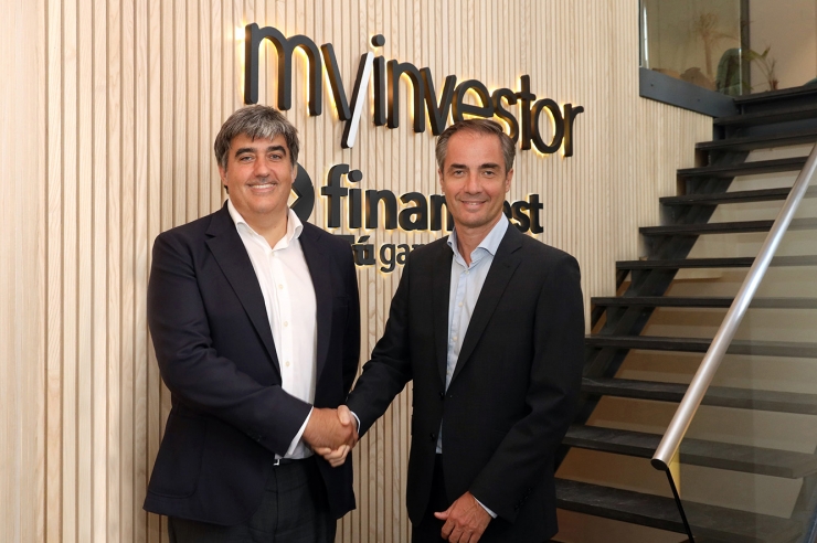 El CEO d'Andbank i vicepresident de MyInvestor, Carlos Aso, i Asier Uribeechebarria, CEO i fundador de Finanbest.
