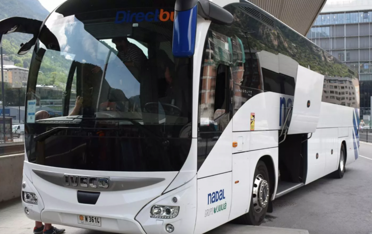 Un autobús de Direct Bus.