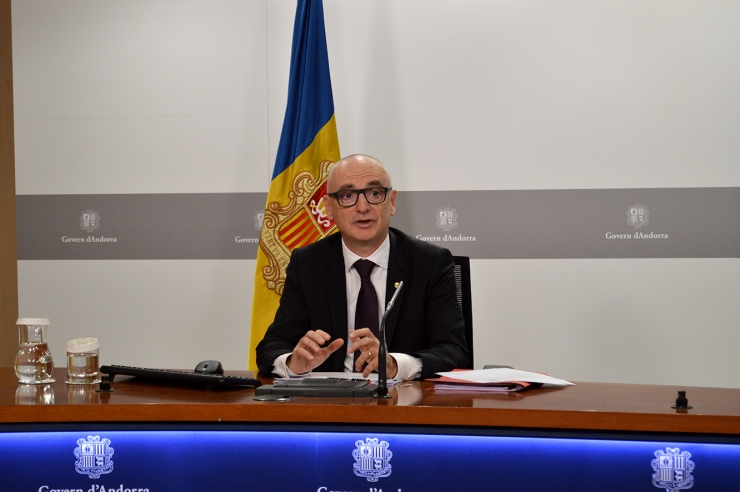 El ministre de Finances, Ramon Lladós, durant la roda de premsa de presentació del pressupost 2024.