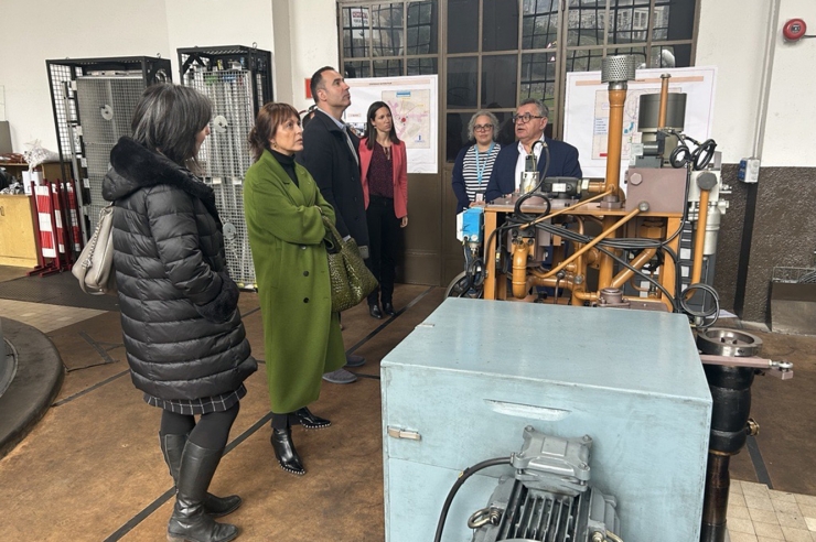 Un moment de la visita del president de l'Energètica, Ferran Civit, a les instal·lacions de FEDA.