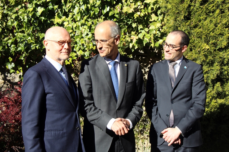 El ministre d’Estat de Mònaco, Serge Telle; el cap de Govern, Toni  Martí; i el secretari d’Afers Exteriors, d’Afers Polítics i de la  Justícia de San Marino, Nicola Renzi, en acabar la jornada de reunions.