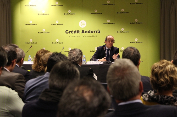 Un moment de la conferència que ha ofert el director general de Medi Ambient de la Comissió Europea, Daniel Calleja.