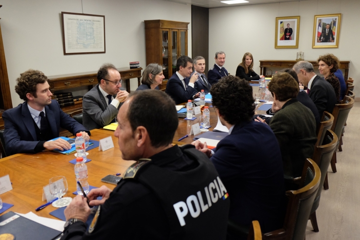 Reunió de treball de les dues delegacions.