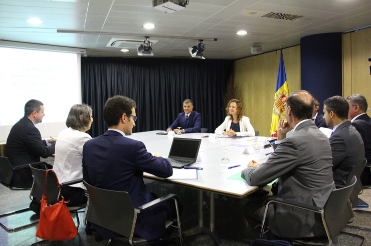 Un moment de la reunió del grup de treball francoandorrà sobre energia.