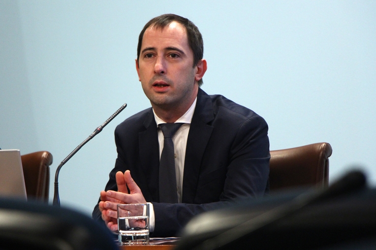 El director de l’Oficina de l’Energia i el Canvi Climàtic, Carles Miquel, durant la roda de premsa d'aquest dimecres.