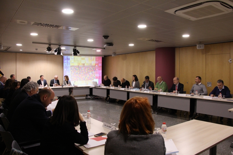 Un moment de la tercera reunió de la Comissió Nacional de l’Habitatge celebrada aquest dimarts.