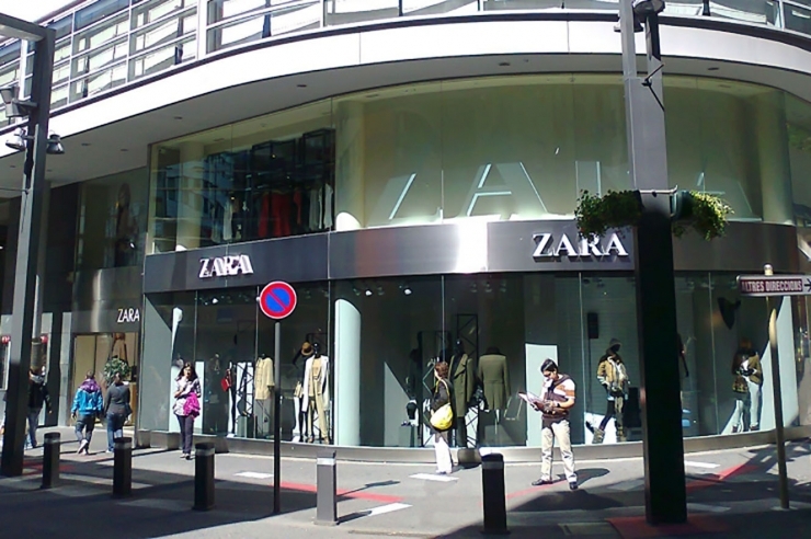 Botiga Zara a l'avinguda Meritxell d'Andorra la Vella.