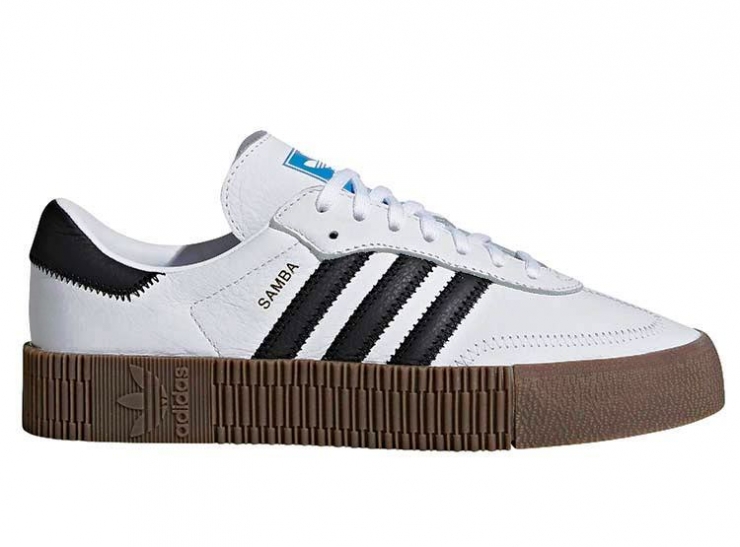 Adidas ha perdut la patent de les tres ratlles.