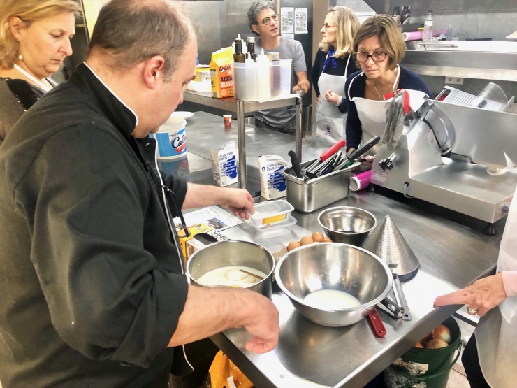 Els participants han gaudit d'un taller de cuina.