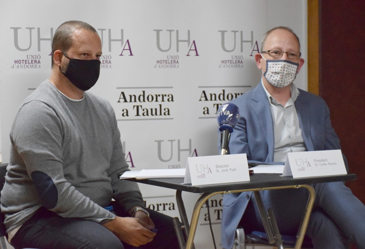 Jordi Pujol i Carles Ramos, aquest dijous en roda de premsa.