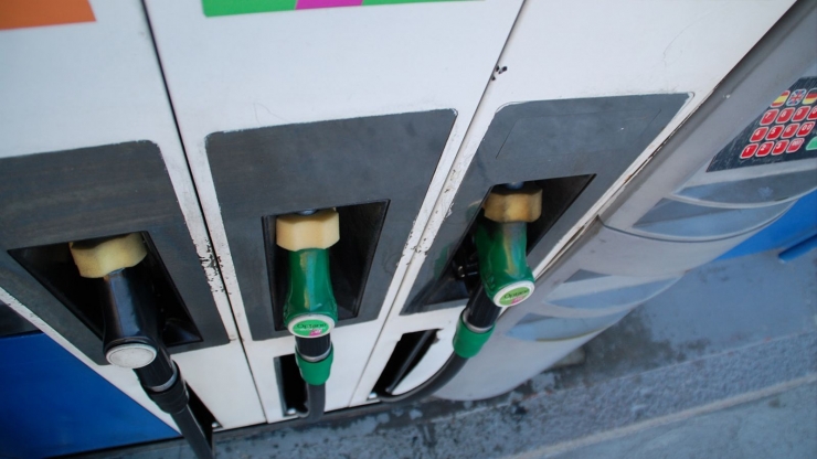 El consum de gasolina s'ha incrementat prop d'un 20% al març.