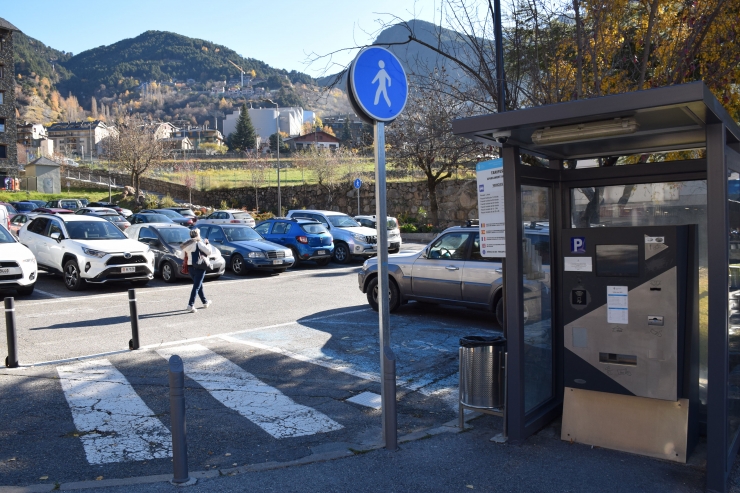 El parquímetre de l'aparcament comunal del Prat de l'Areny a Encamp.