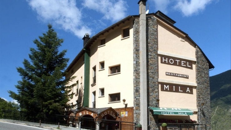 Un hotel encampadà.
