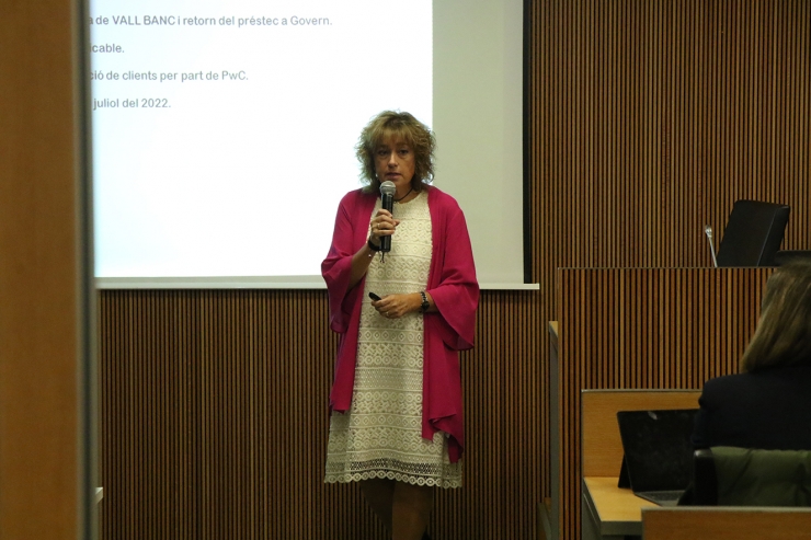La presidenta del Consell d'Administració de l'AREB, Silvia Cunill, compareix davant la Comissió de Finances i Pressupost.