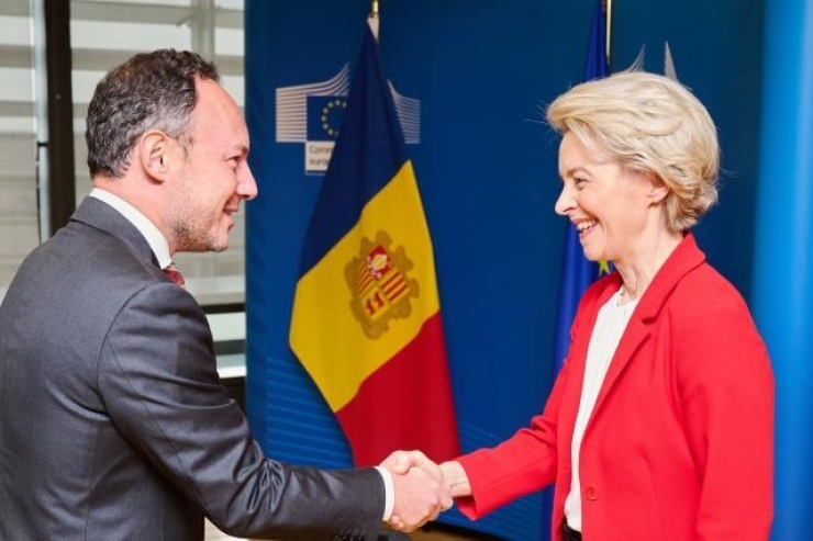La presidenta de la Comissió Europea, Ursula von der Leyen, i el cap de Govern, Xavier Espot.