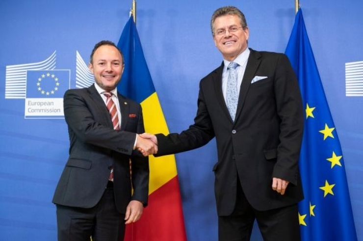 El vicepresident de la Comissió Europea, Maroš Šefčovič, i el cap de Govern Xavier Espot, durant la seva trobada a Brussel·les.