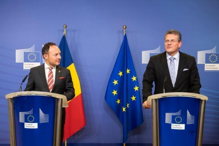 El vicepresident de la Comissió Europea, Maroš Šefčovič, i el cap de  Govern Xavier Espot, durant la roda de premsa conjunta que han ofert aquest dimecres.