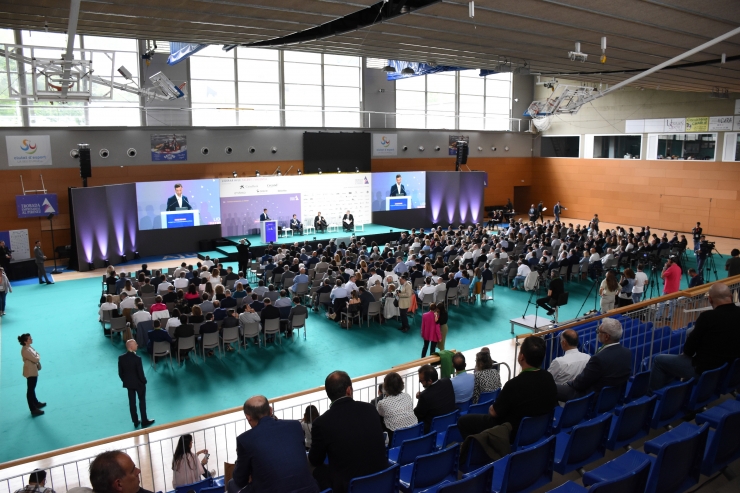 L'ambient durant la inauguració de la 34a Trobada Empresarial al Pirineu.