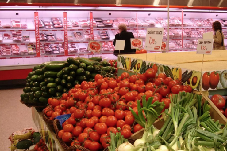 La secció d'alimentació d'un establiment comercial.