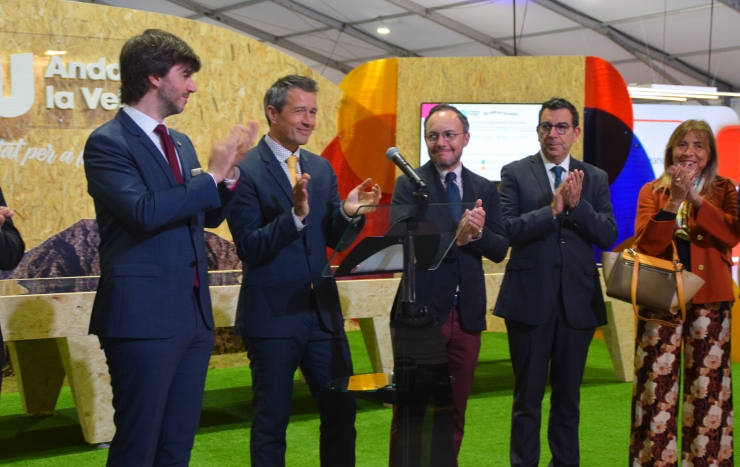 El síndic general Carles Ensenyat, el cònsol major del comú d'Andorra la Vella David Astrié, el cap de Govern Xavier Espot i el cònsol menor del comú d'Andorra la Vella, Miquel Canturri, al parlament de benvinguda a la 44ª edició de la Fira d'Andorra la Vella.