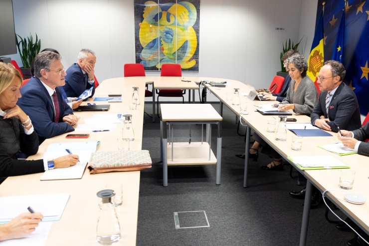 Un moment de la reunió d'aquesta setmana entre el cap de Govern, Xavier Espot, i el vicepresident executiu de la Comissió Europea, Maroš Šefčovič.
 