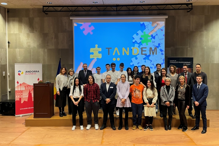 Els participants de la vuitena edició del projecte Tàndem.