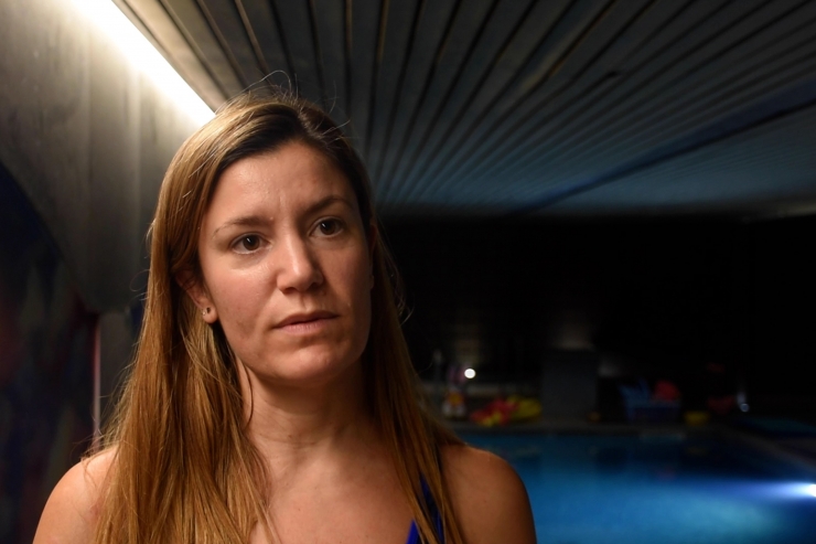 La instructora de natació de les sessions de psicomotricitat aquàtica 'Lenoarmi', Gina Goñi.