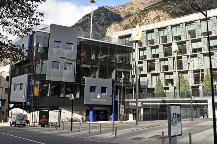 Façana exterior d'Andorra Business.