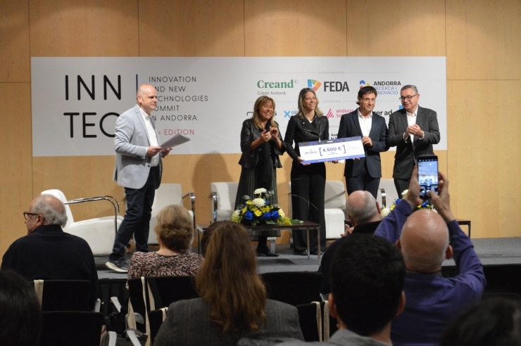 El lliurament de l'ACTINN Awards 2023, atorgat a l'empresa Zeno Quantum.