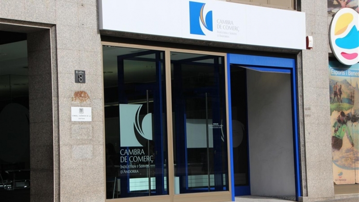 La cambra de comerç.