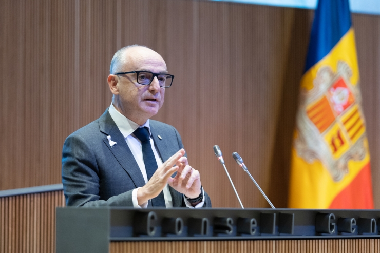 El ministre de Finances, Ramon Lledós, al Consell General.