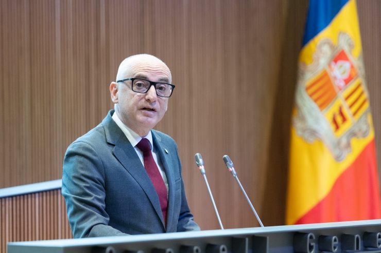 El ministre de Finances, Ramón Lladós, al Consell General.